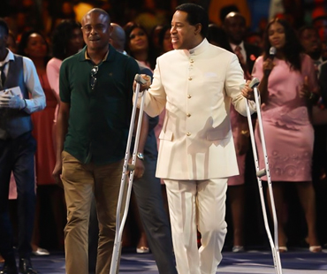 HEALING AND WORSHIP SERVICE WITH PASTOR CHRIS